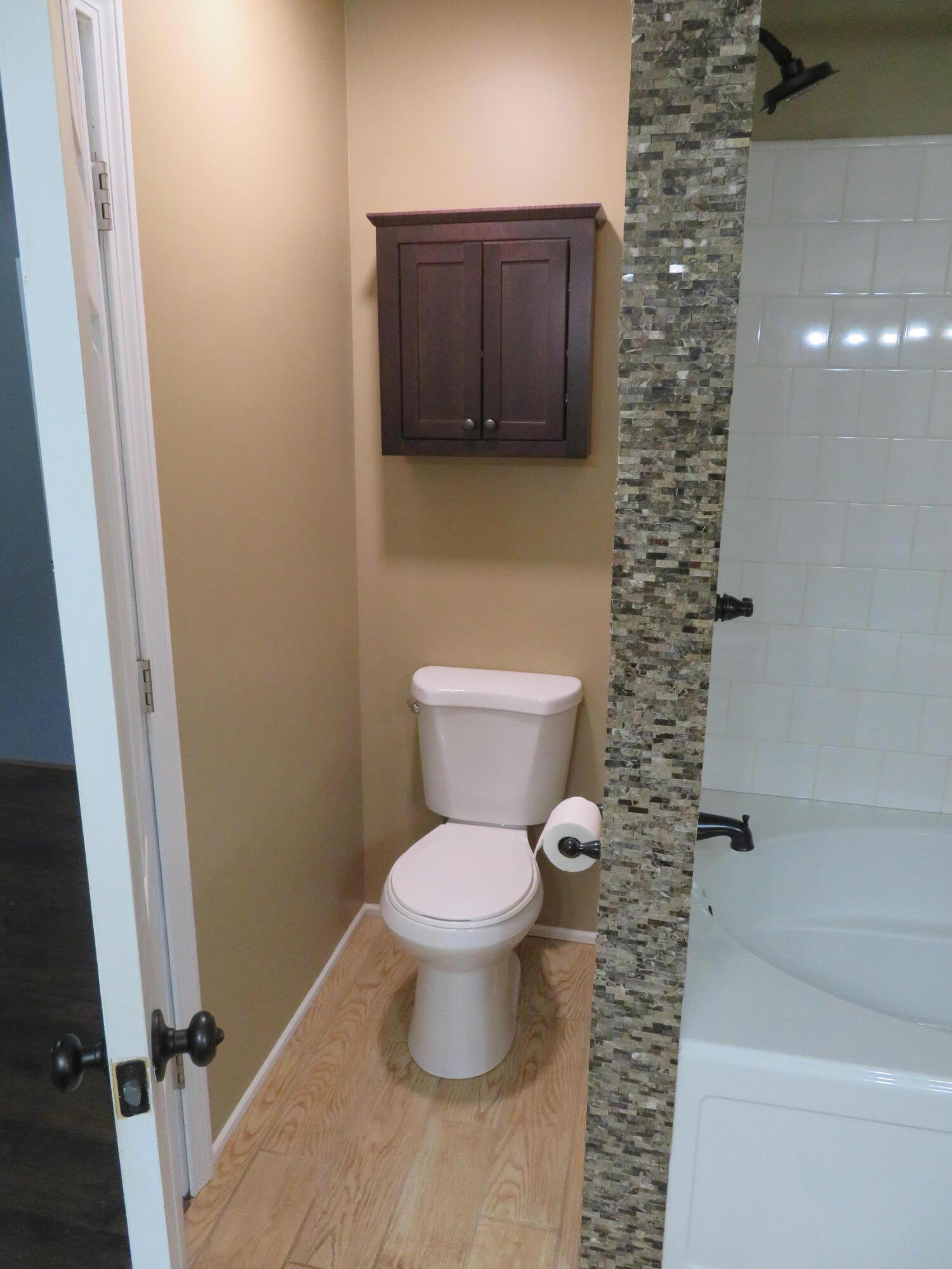 9560 North Meridian Road Pleasant Lake, MI 49272 - Photo 18 of 39 IMG_0763