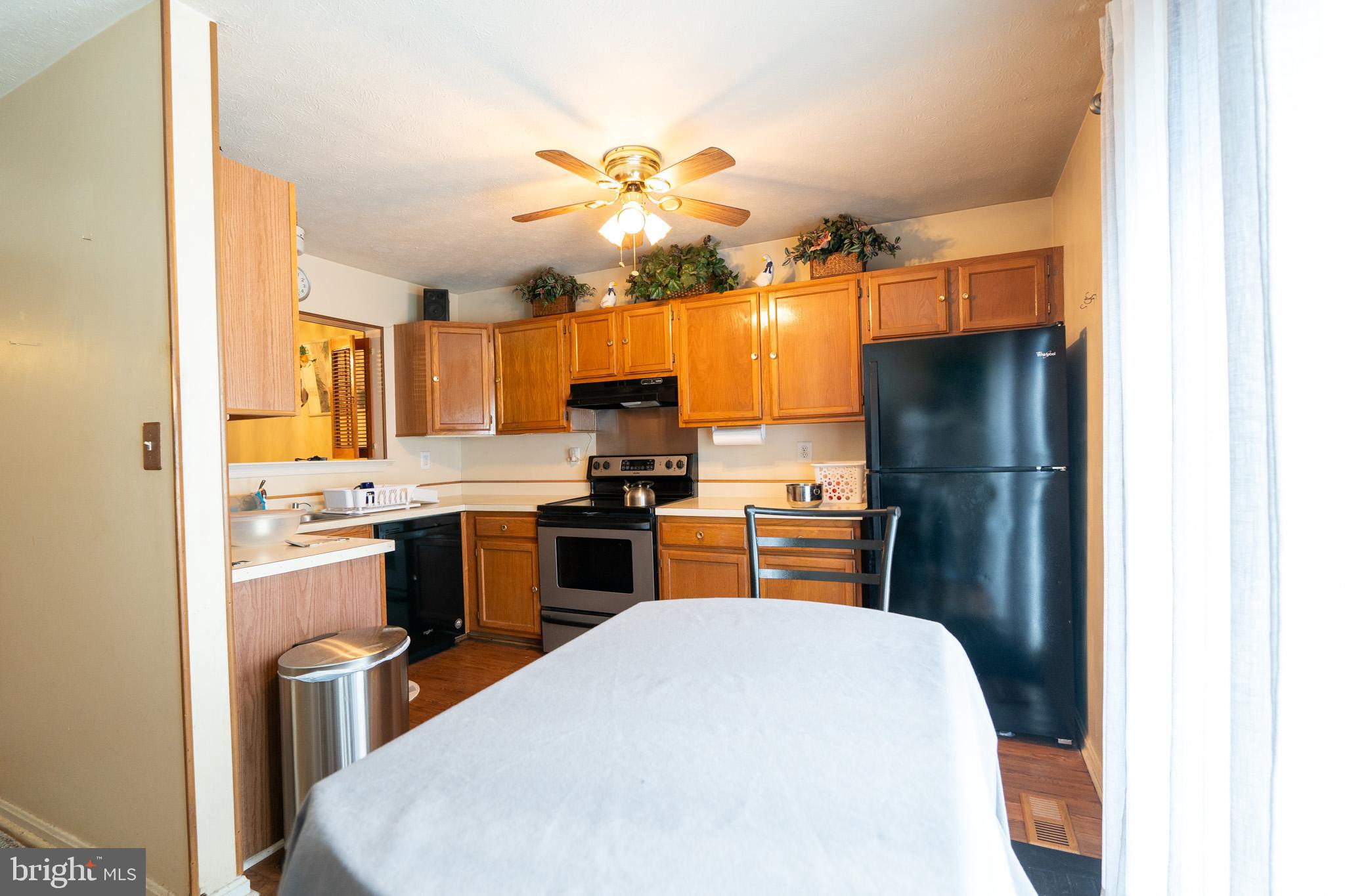 3931 Cutty Sark Road Middle River, MD 21220 - Photo 5 of 27
