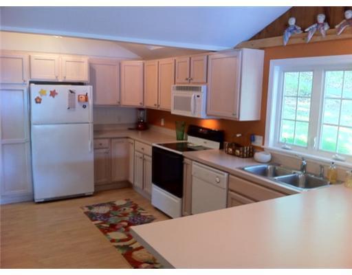 80 Deer Acres Road Raymond, ME 04071 - Photo 5 of 25 Kitchen.