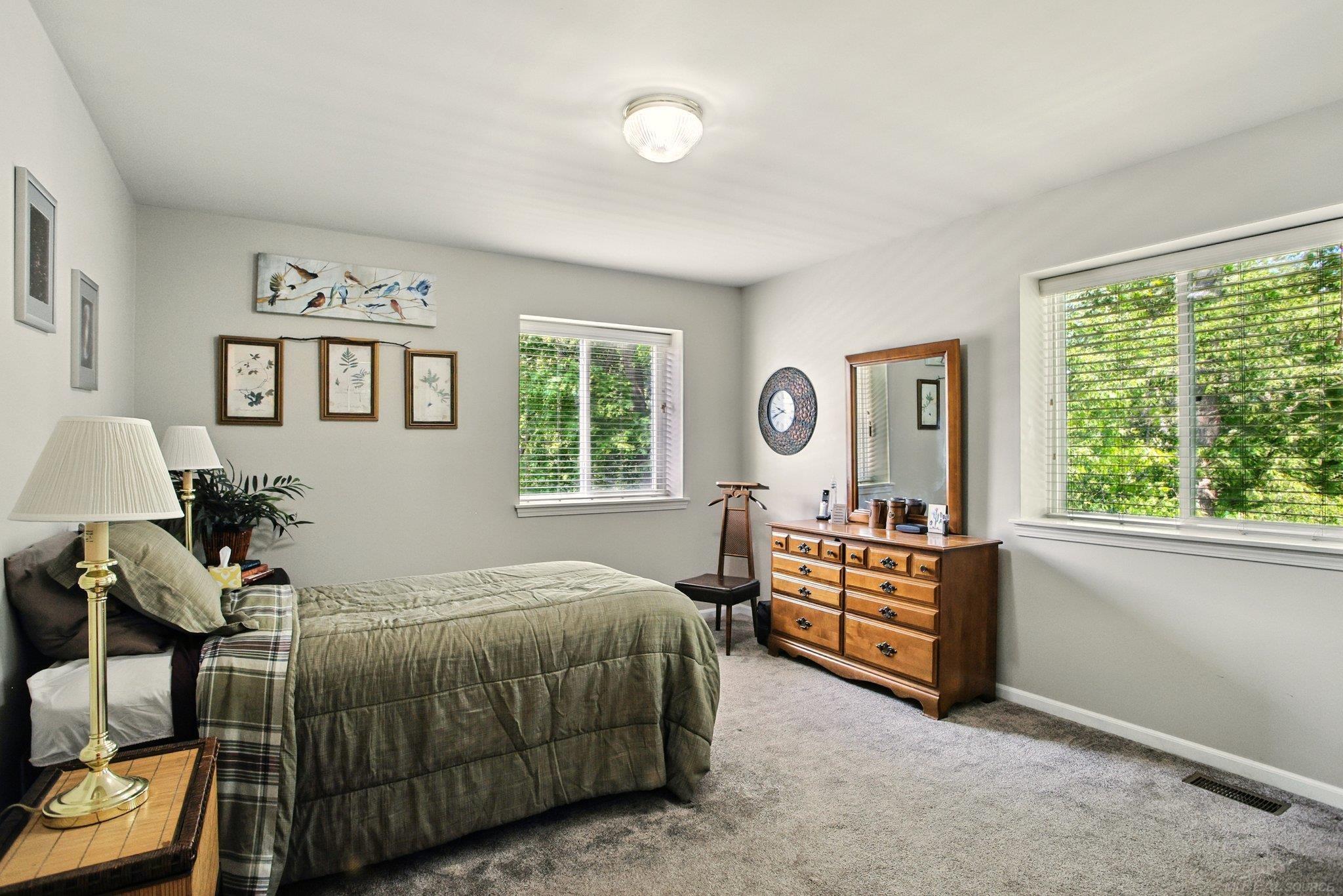 9446 Timber Ridge Drive Grand Blanc, MI 48439 - Photo 10 of 29 50177855-48eaafd3-b0a5-44db-9ea7-e84348b598c4.JPG