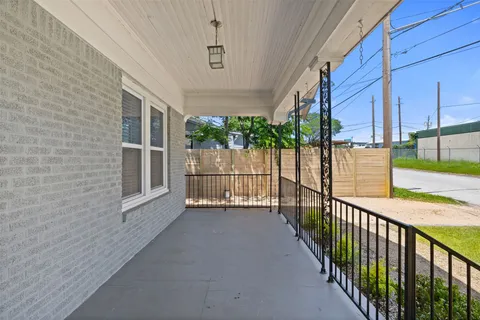 $610,000 | 3203 East 18th Street, Austin, TX 78721