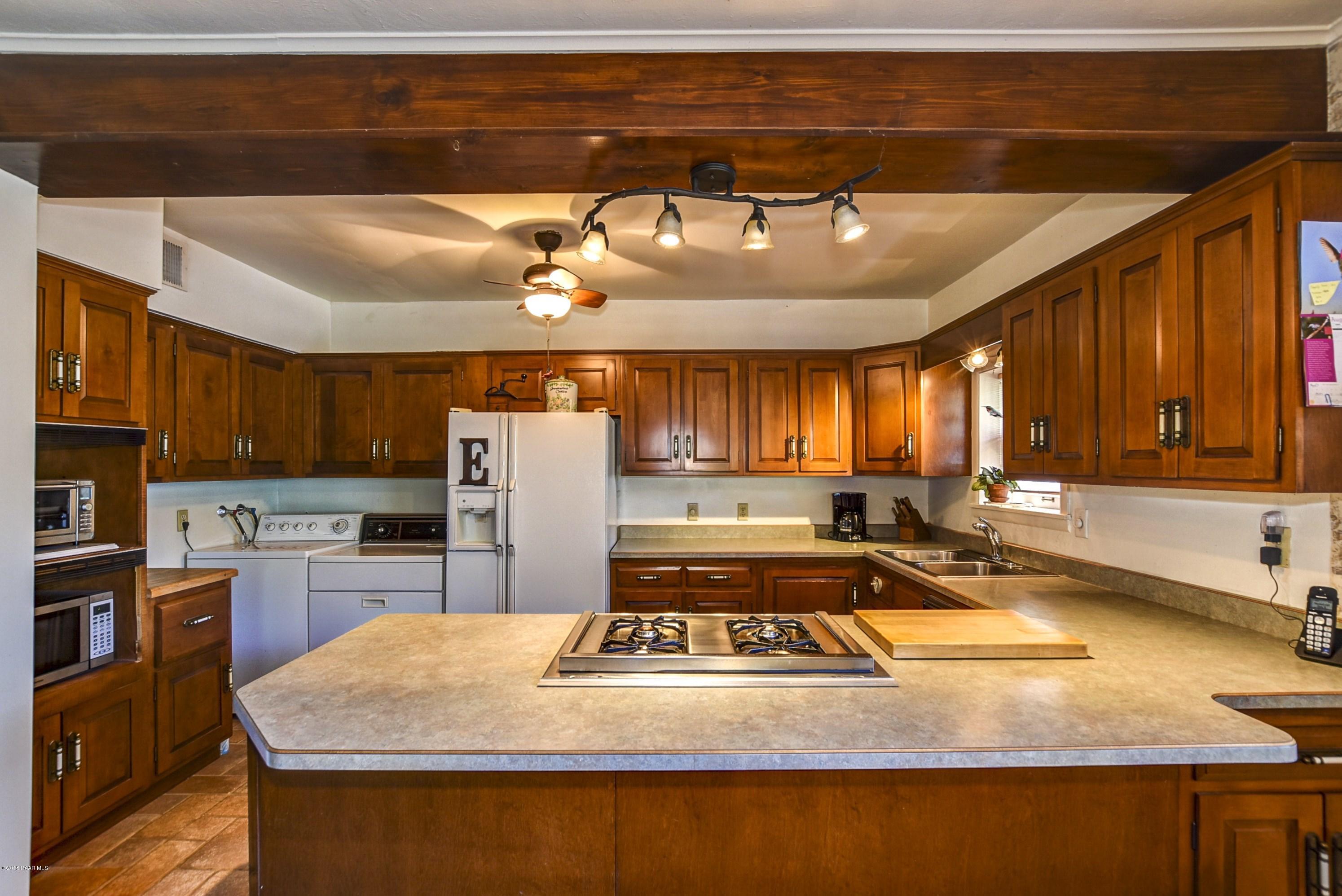 1838 Idylwild Road Prescott, AZ 86305 - Photo 13 of 42 013_Kitchen