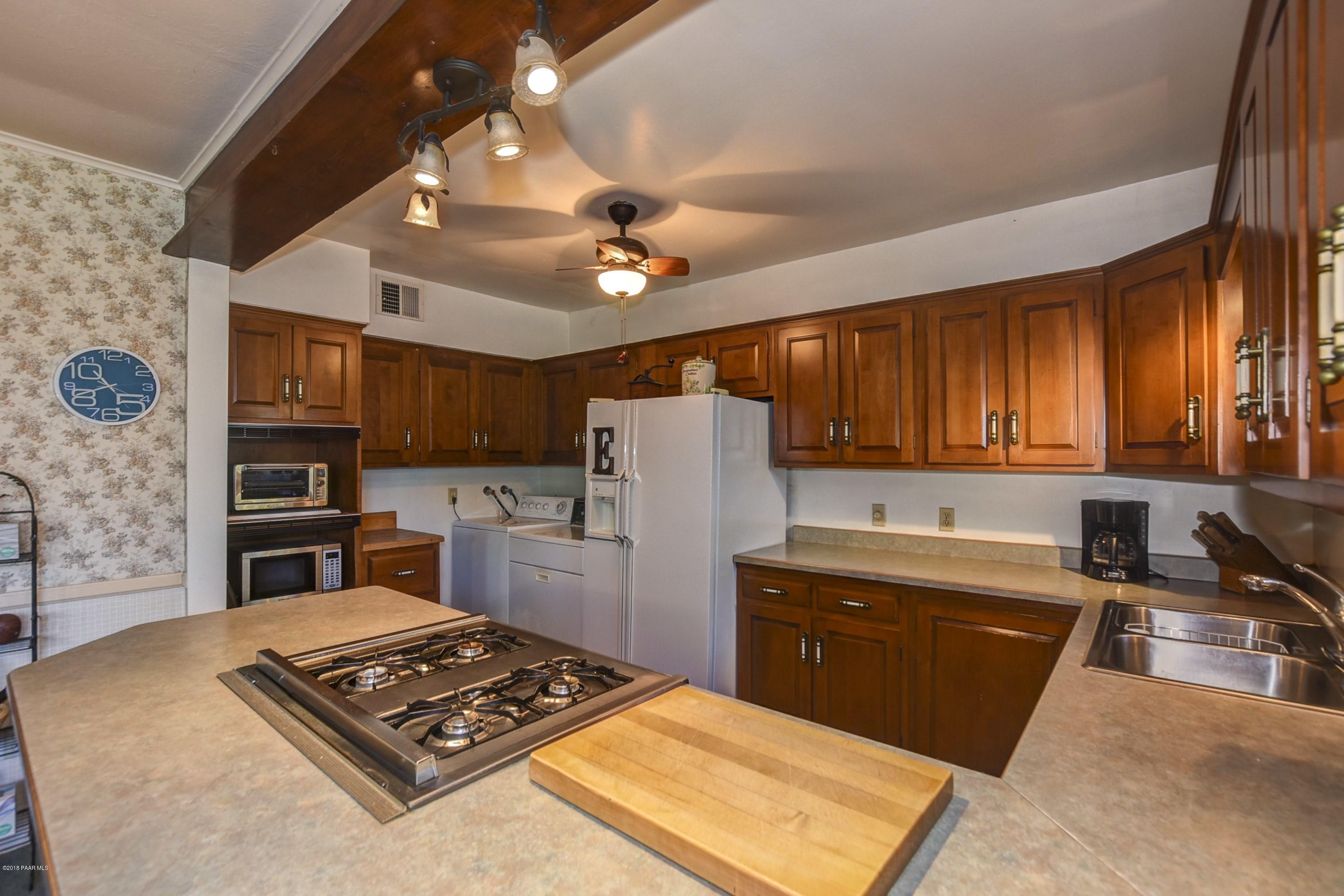 1838 Idylwild Road Prescott, AZ 86305 - Photo 14 of 42 014_Kitchen