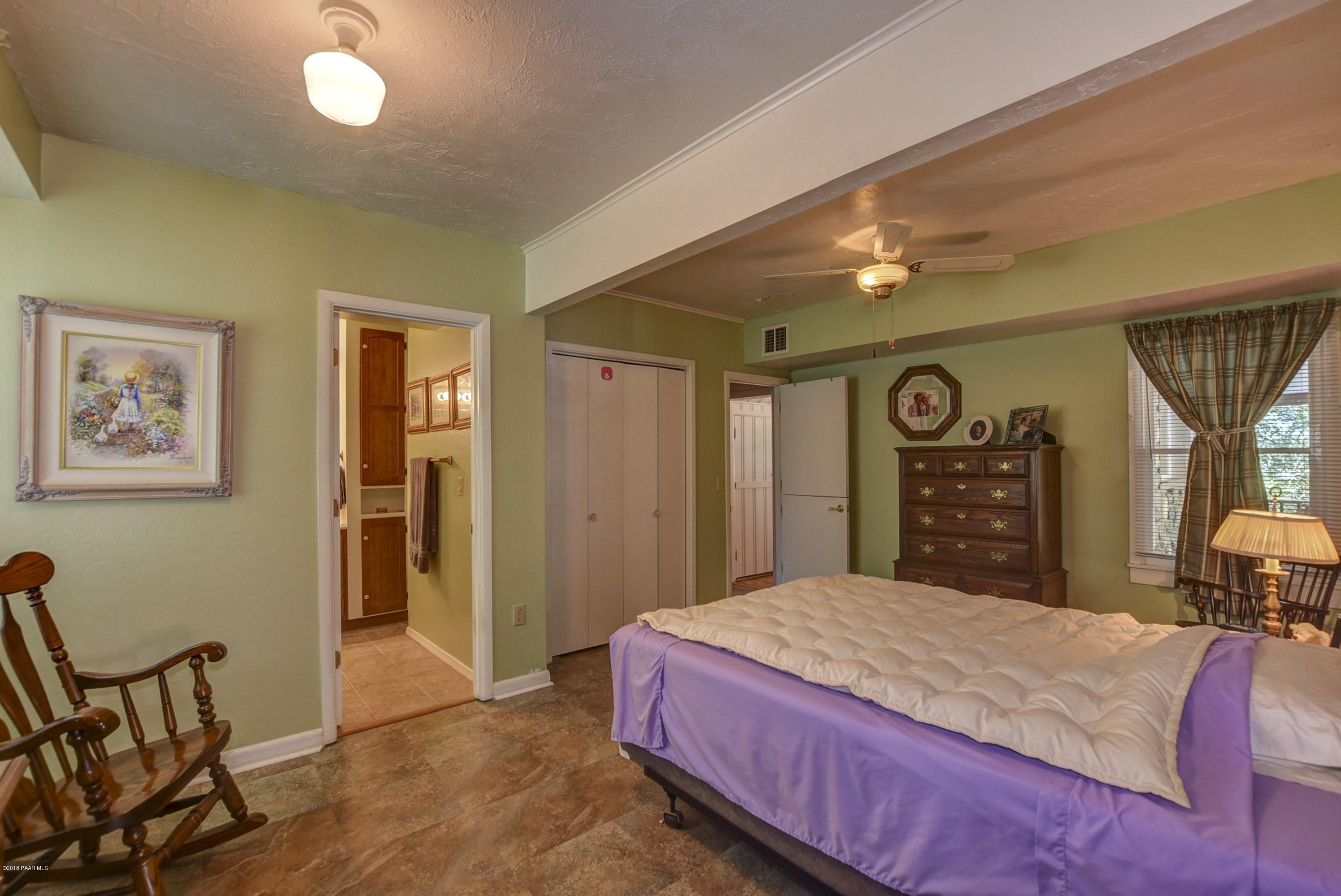 1838 Idylwild Road Prescott, AZ 86305 - Photo 21 of 42 021_Master Bedroom