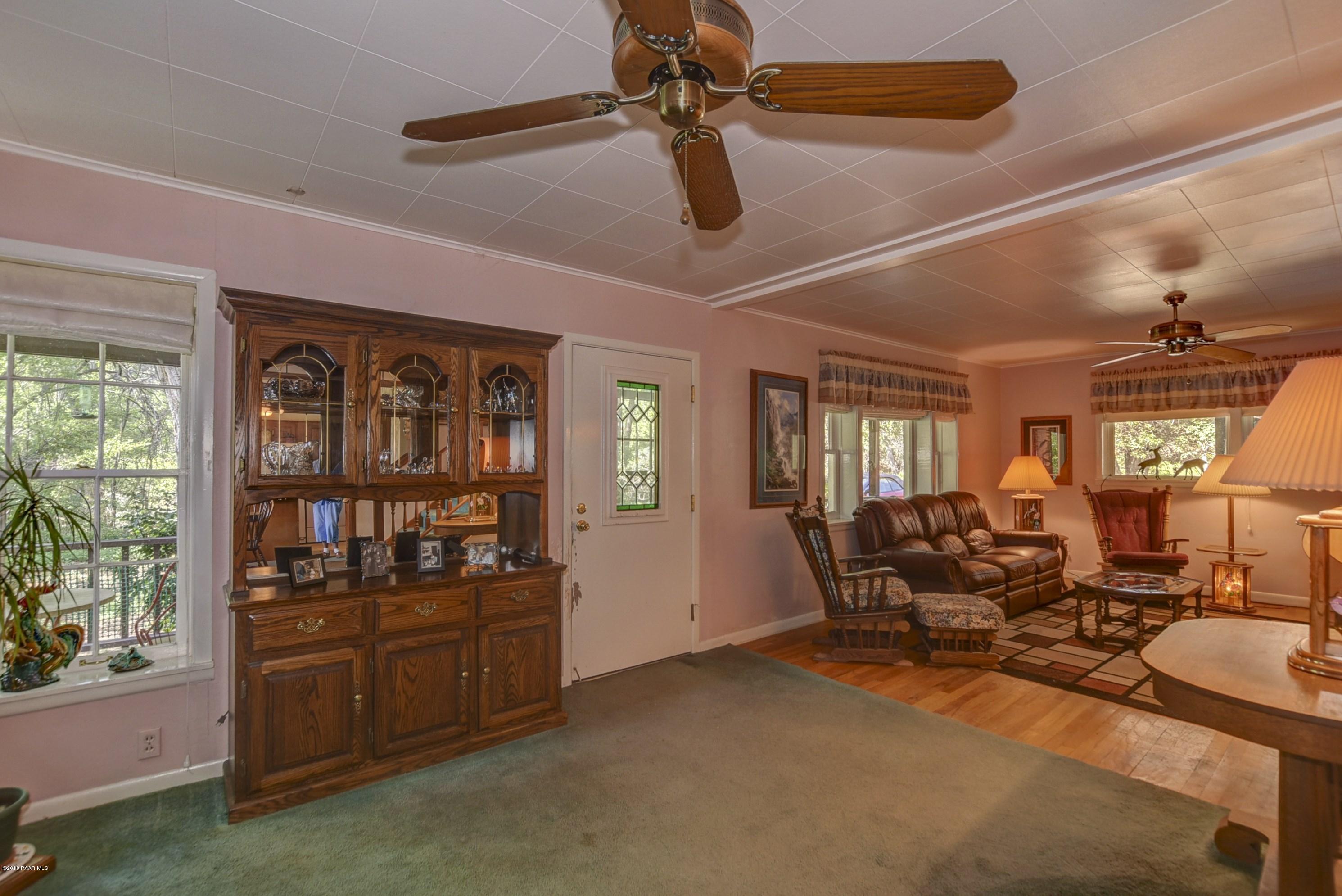 1838 Idylwild Road Prescott, AZ 86305 - Photo 6 of 42 006_Foyer