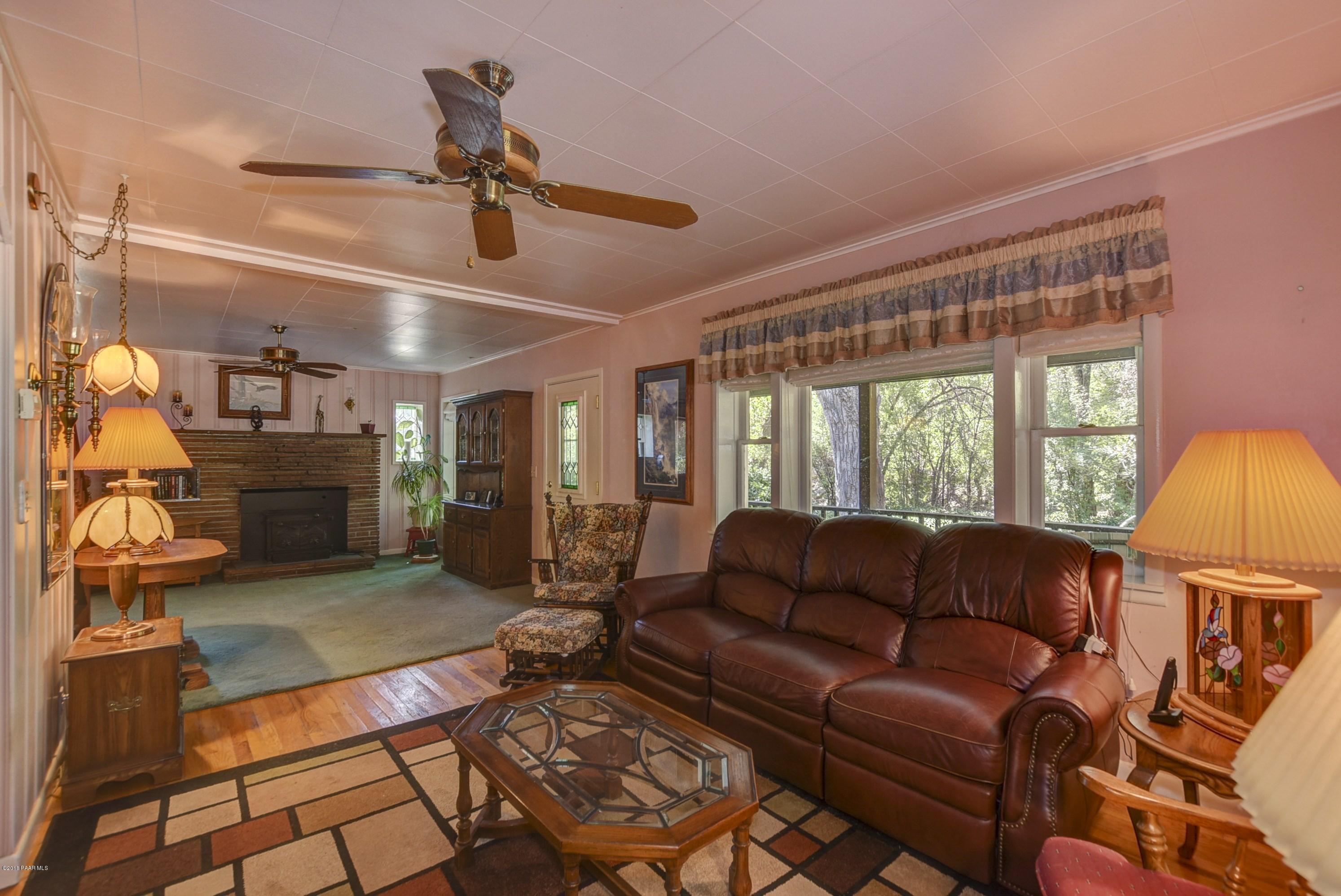 1838 Idylwild Road Prescott, AZ 86305 - Photo 9 of 42 009_Family Room
