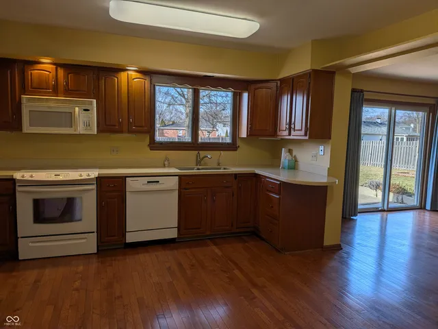 $324,500 | 7148 Vauxhall Road, Indianapolis, IN 46250