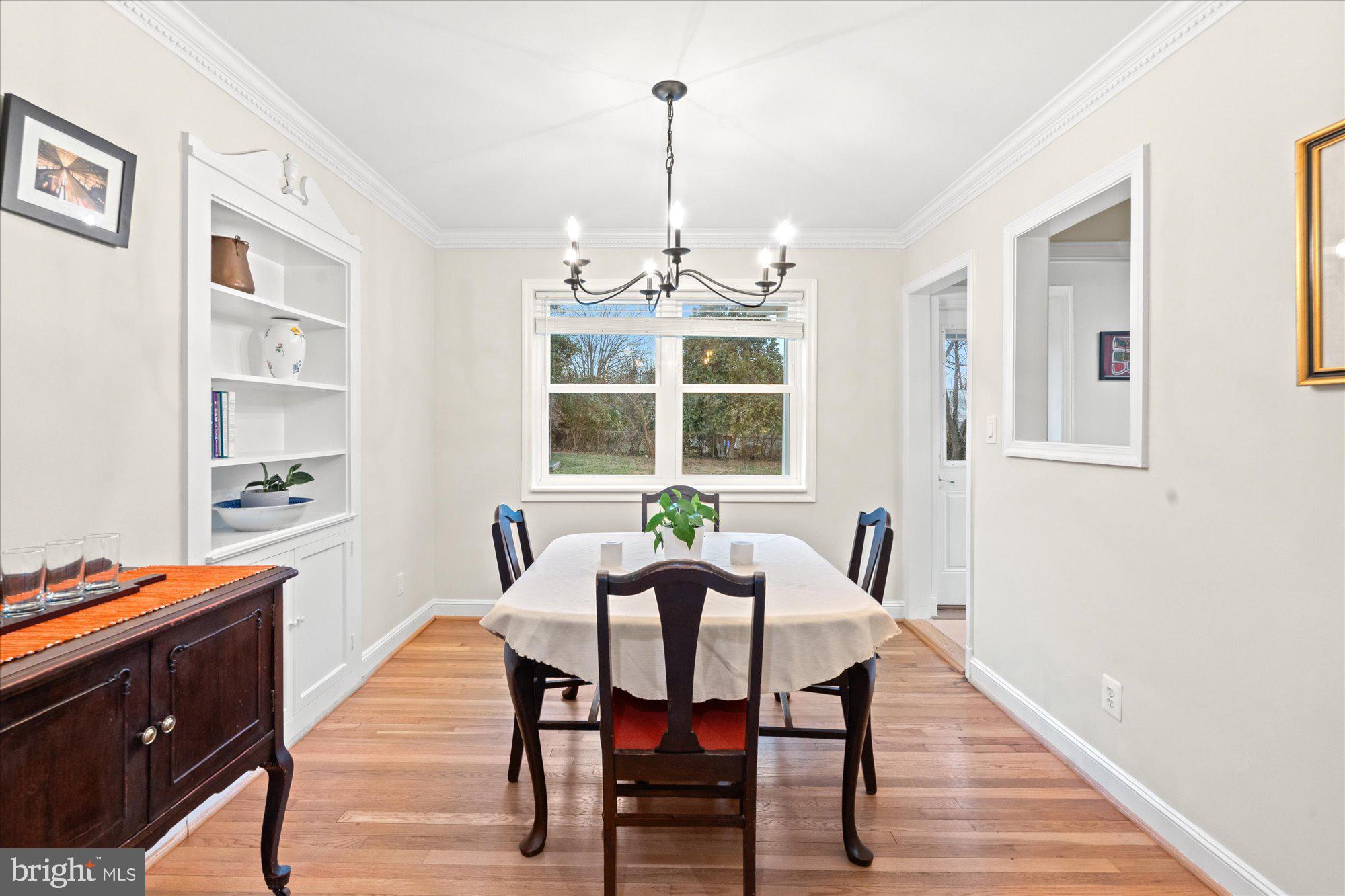 2213 Darrow Street Silver Spring, MD 20902 - Photo 9 of 33 Dinner party ready!