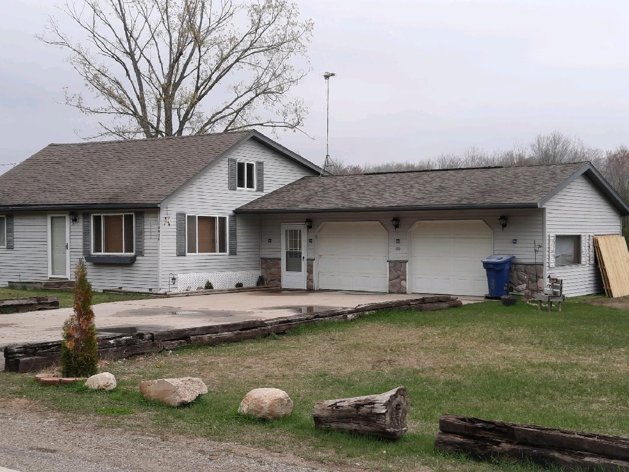 10955 Maple Valley Road Gladwin, MI 48624 - Photo 1 of 25 Gallery Image 1