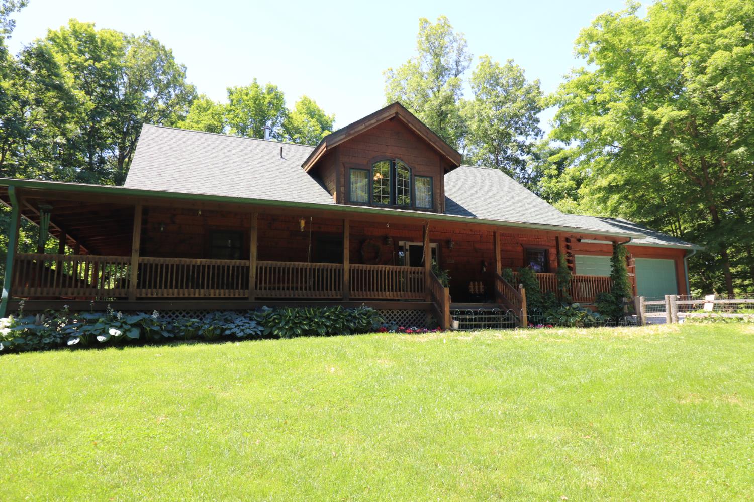 20168 Hickory Road Batesville, IN 47006 - Photo 1 of 11 Gallery Image 1
