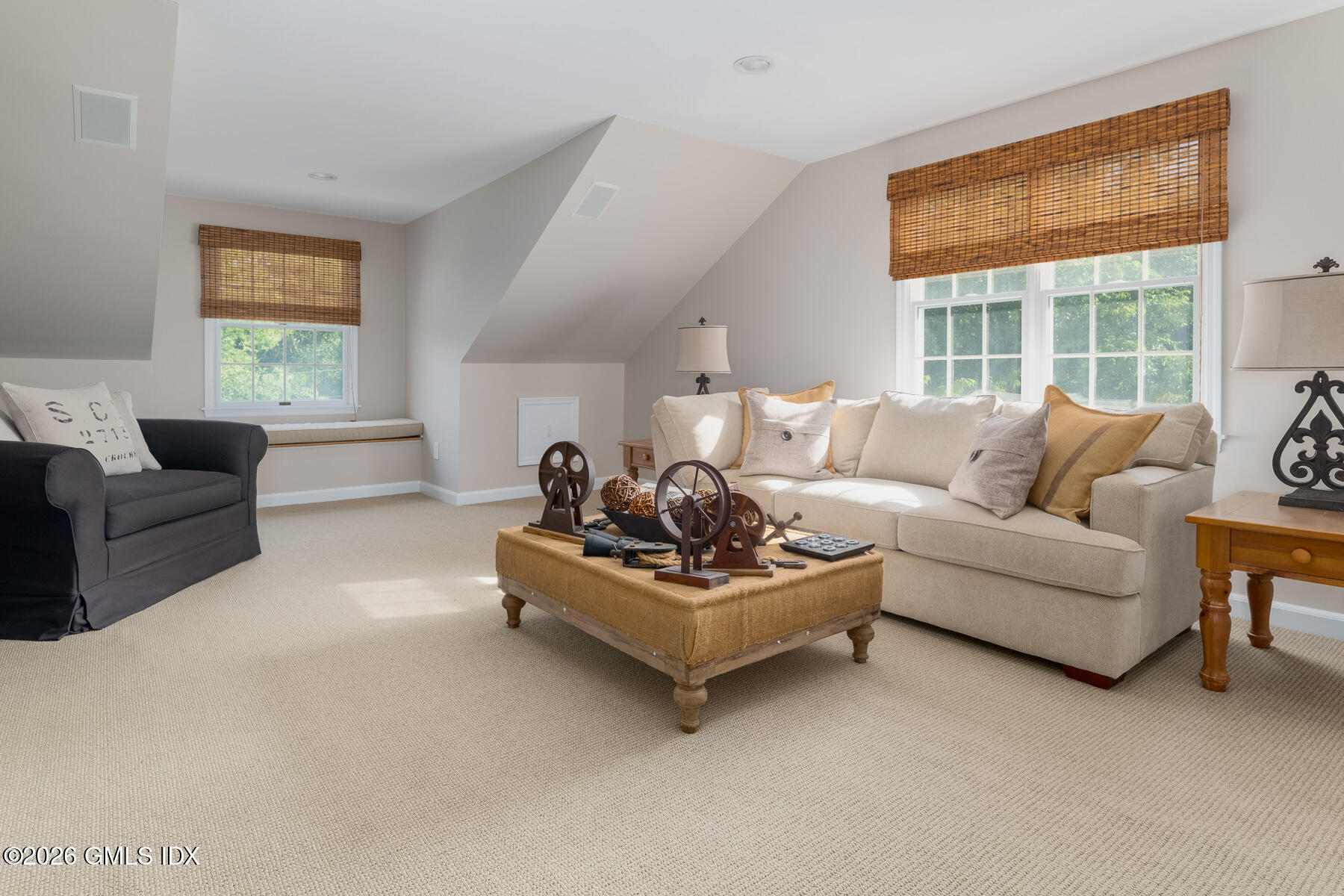 5 Willow Run Road Greenwich, CT 06831 - Photo 25 of 40 Finished 3rd Floor