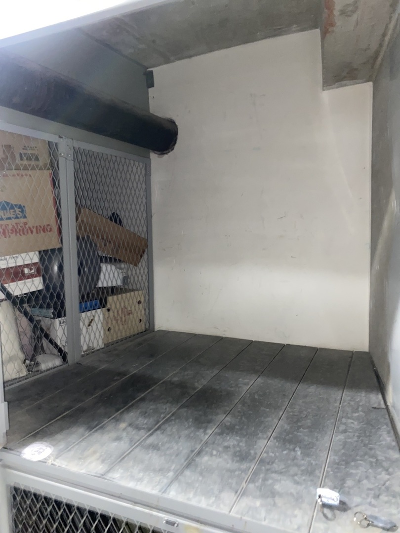 300 North State Street, Unit 2103 Chicago, IL 60654 - Photo 25 of 26 a view of empty room