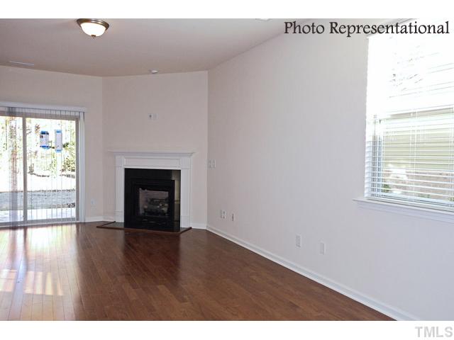 311 Scotlow Way Cary, NC 27519 - Photo 3 of 4
