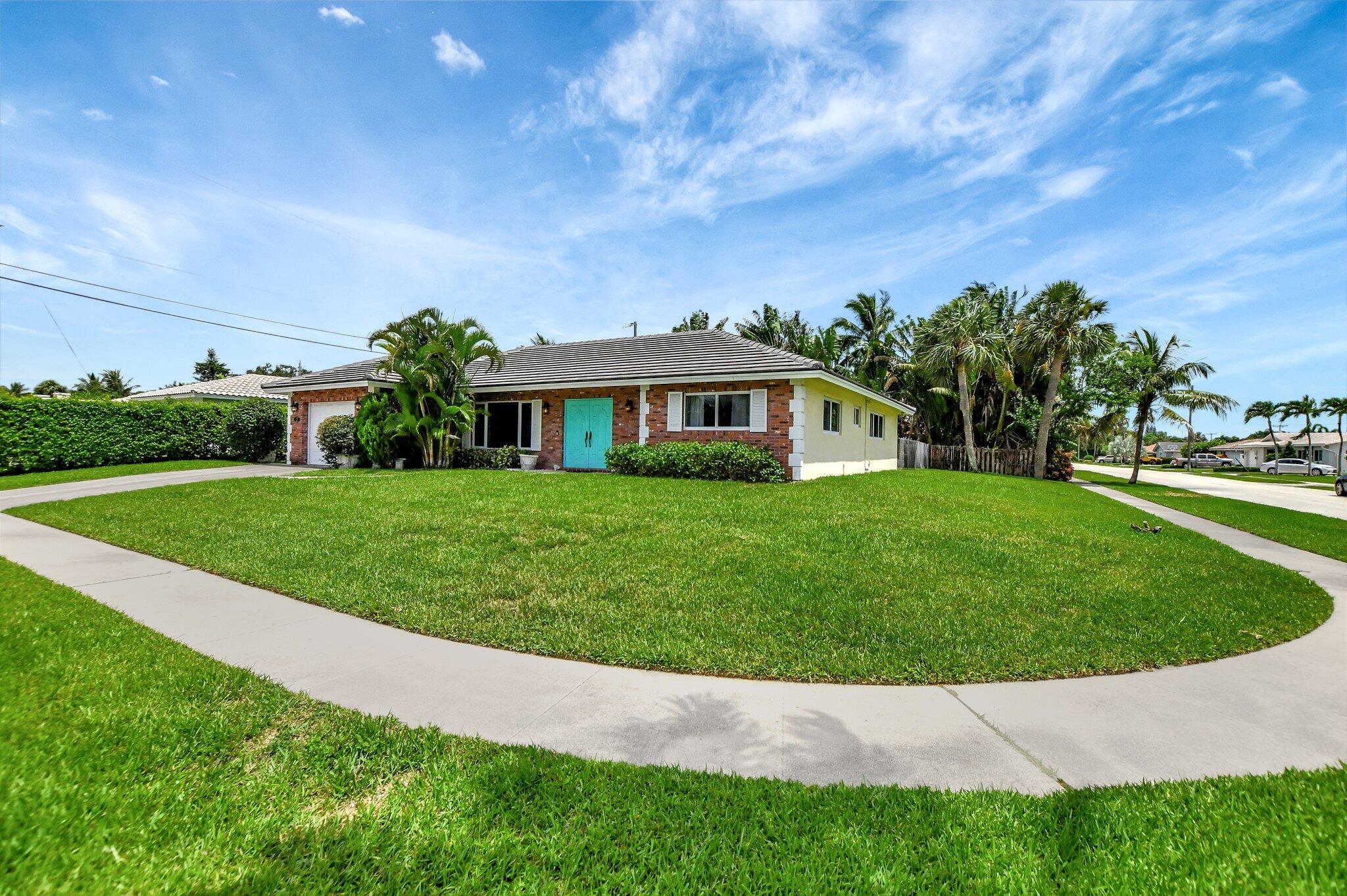 1229 Southwest 13th Street Boca Raton, FL 33486 - Photo 3 of 32 LARGE CORNER LOT