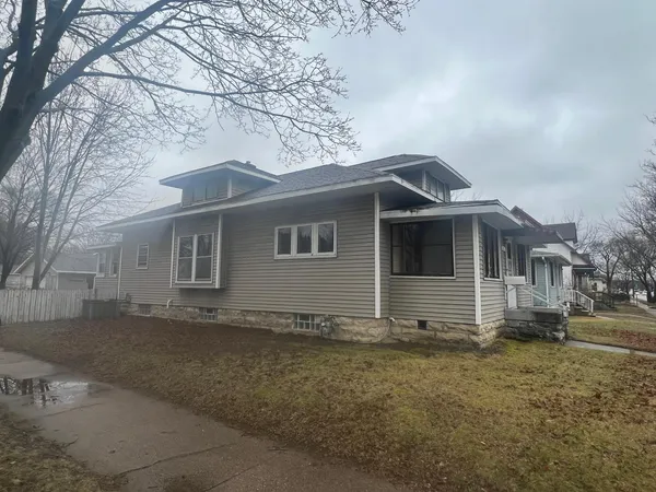 $215,000 | 1334 Jackson Street, La Crosse, WI 54601