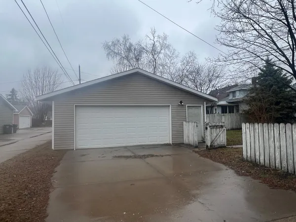 $215,000 | 1334 Jackson Street, La Crosse, WI 54601