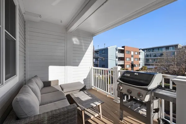 $975,000 | 38 P Street, Unit 3, Boston, MA 02127