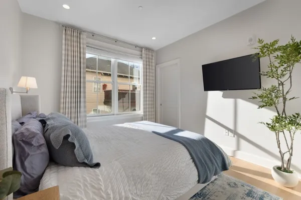 $975,000 | 38 P Street, Unit 3, Boston, MA 02127