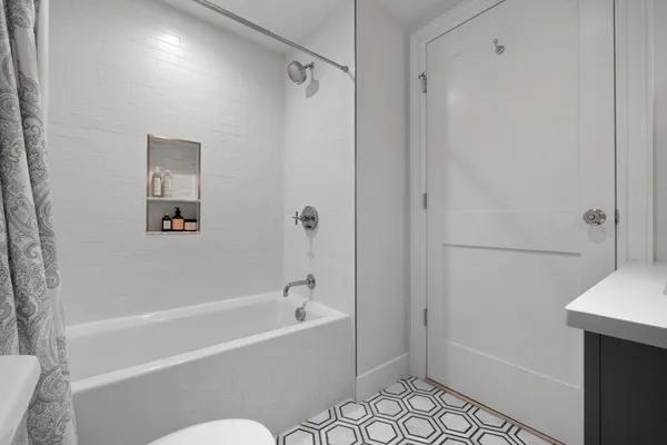 $975,000 | 38 P Street, Unit 3, Boston, MA 02127