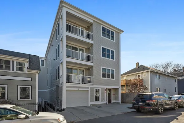 $975,000 | 38 P Street, Unit 3, Boston, MA 02127