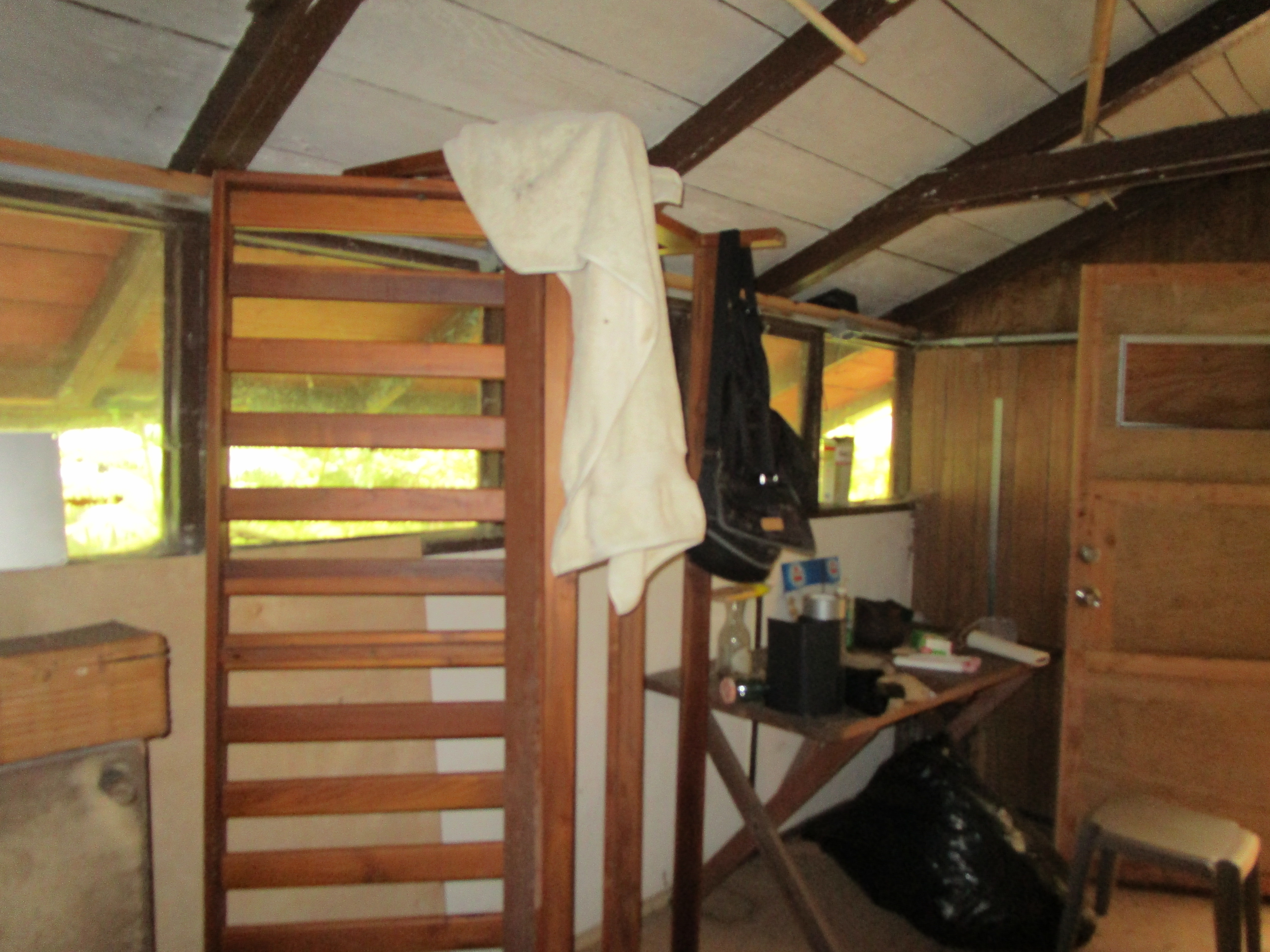 1 Alanui Iiwi Volcano, HI 96785 - Photo 7 of 22 a view of a bathroom with a bathtub