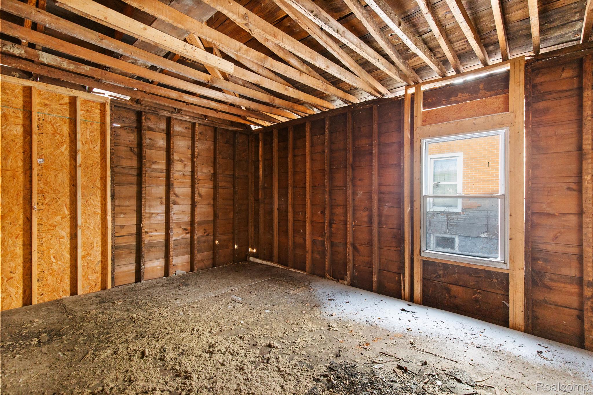 258 Orchard Lake Road Pontiac, MI 48341 - Photo 10 of 16 Gallery Image 10