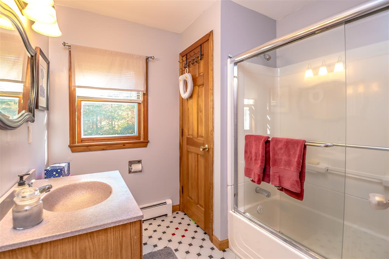 2040 West Side Road Conway, NH 03860 - Photo 23 of 31