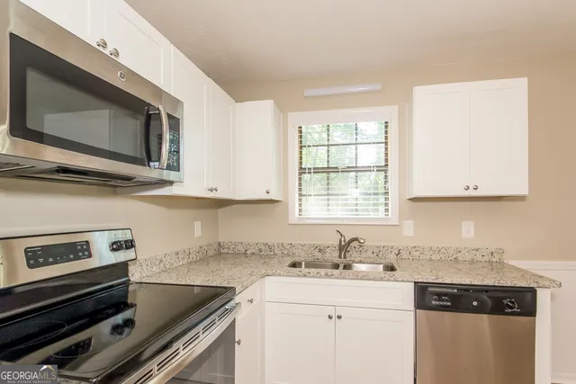 $1,795 | 684 Lookout Court Northwest, Lawrenceville, GA 30043