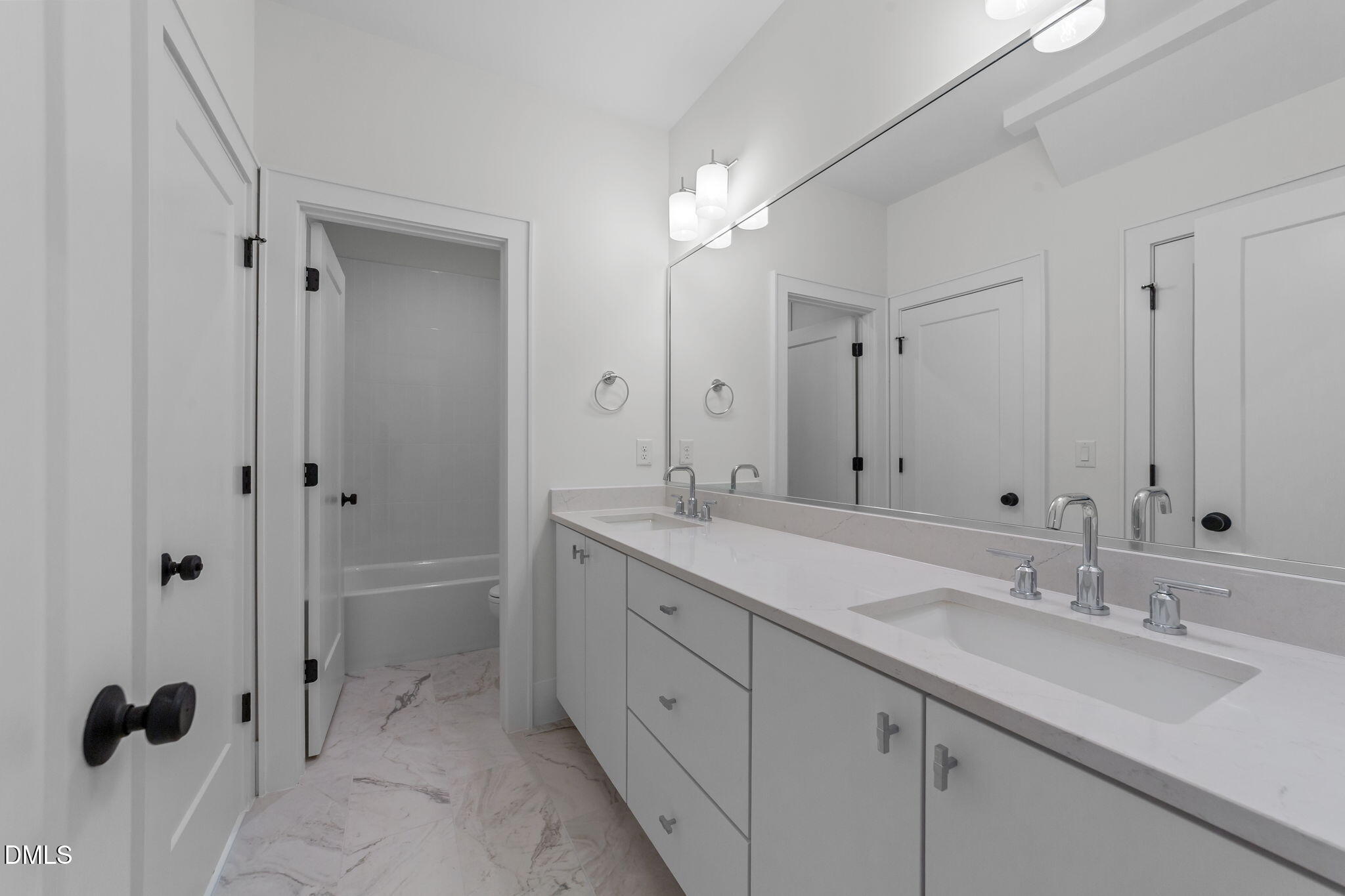3008 William Frederick Way Raleigh, NC 27606 - Photo 28 of 50 48-web-or-mls-VB4A5675