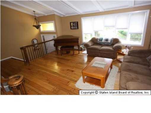139 Forest Road Staten Island, NY 10304 - Photo 2 of 2 Additional Photo