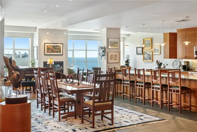 $2,250,000 | 345 Thames Street, Unit 407N, Bristol, RI 02809