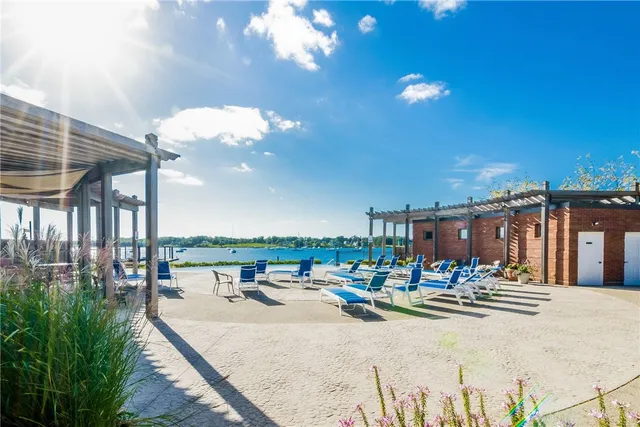 $2,250,000 | 345 Thames Street, Unit 407N, Bristol, RI 02809