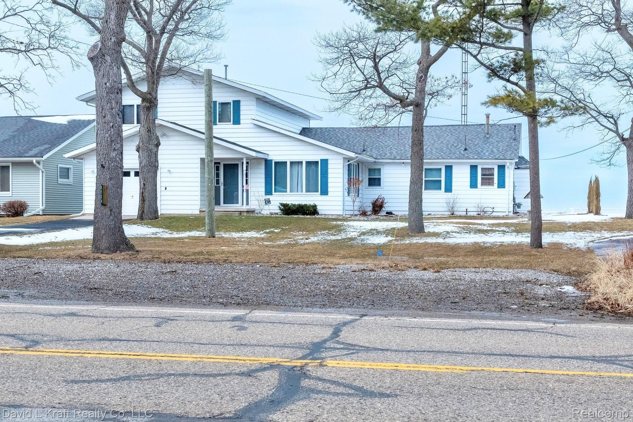 8524 Crescent Beach Road Pigeon, MI 48755 - Photo 1 of 41 8524CBMain.jpg