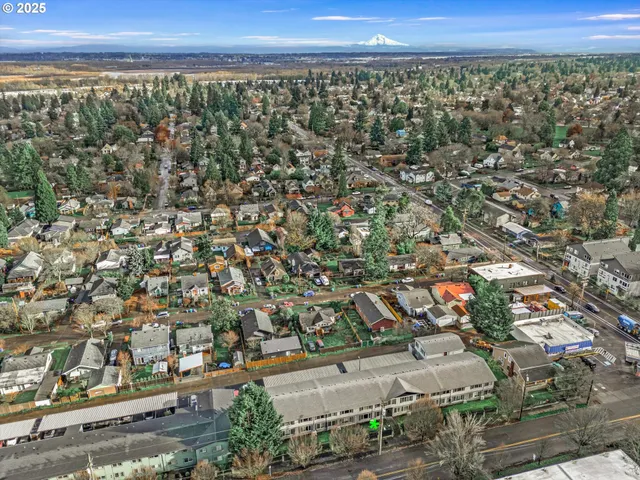 $205,000 | 9221 North Lombard Street, Unit 11, Portland, OR 97203