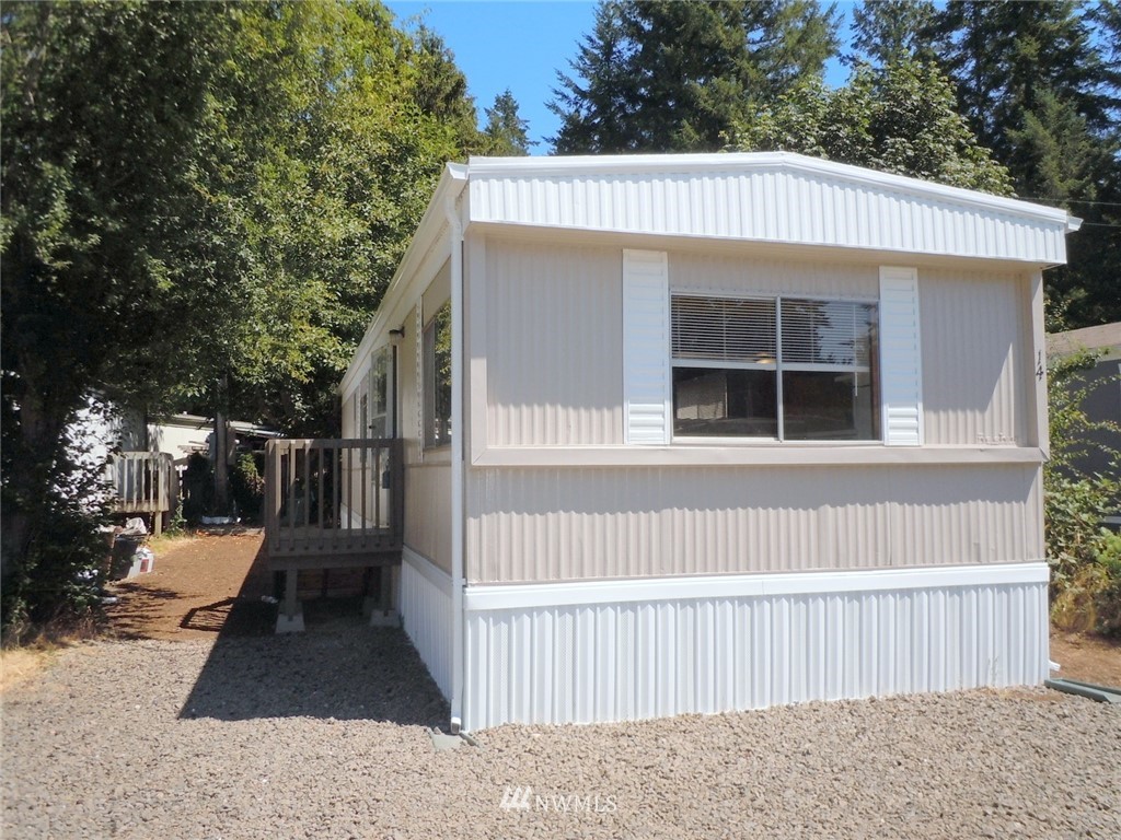 2115 Rocky Point Road Northwest, Unit 14 Bremerton, WA 98312 - Photo 1 of 13 Gallery Image 1