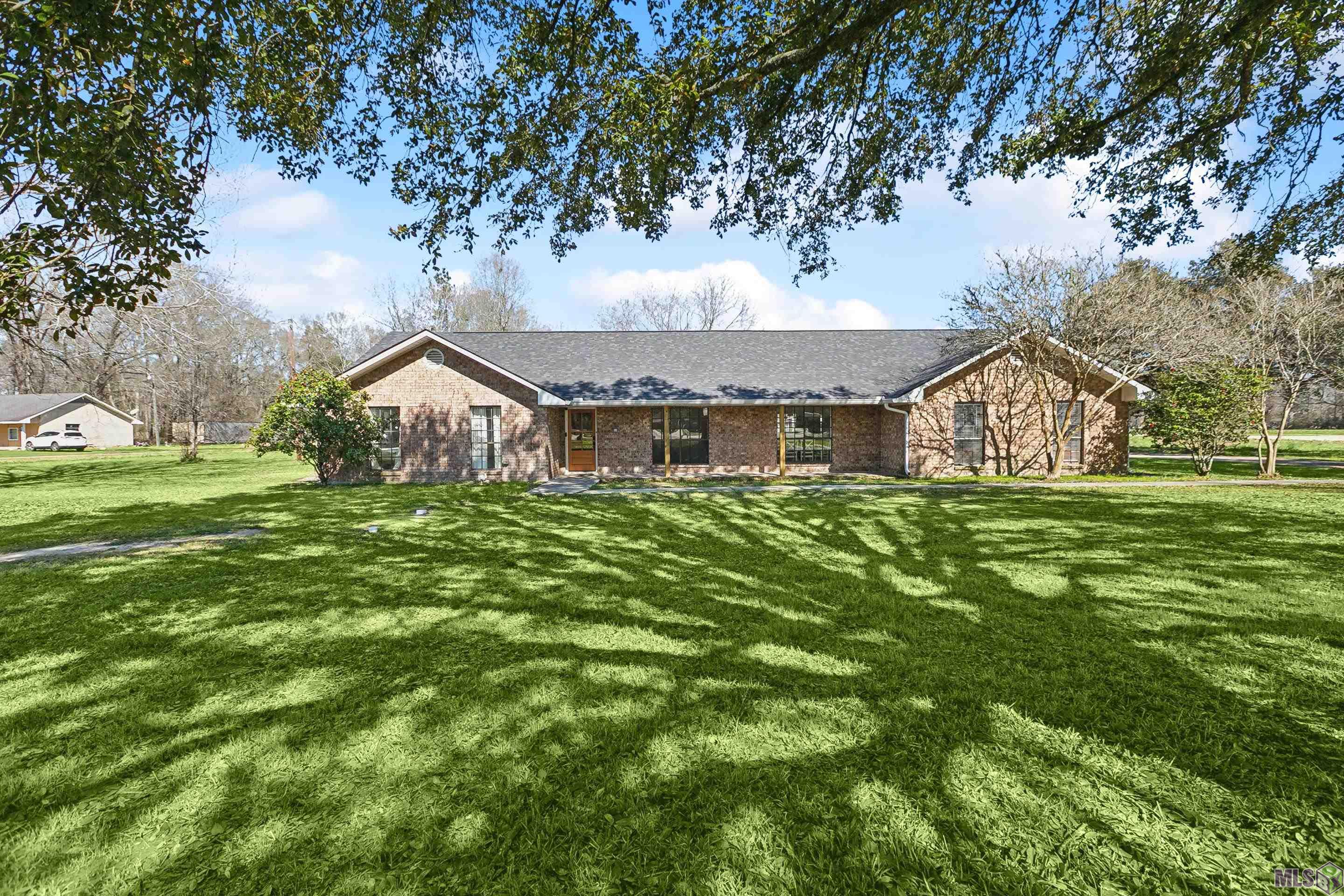 35634 Cane Market Road Denham Springs, LA 70706 - Photo 1 of 36 Gallery Image 1