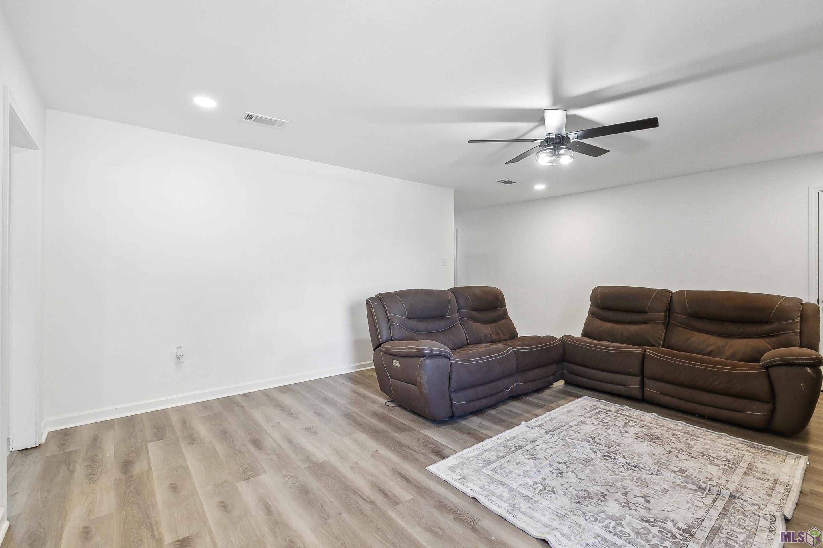 35634 Cane Market Road Denham Springs, LA 70706 - Photo 23 of 36 Gallery Image 23