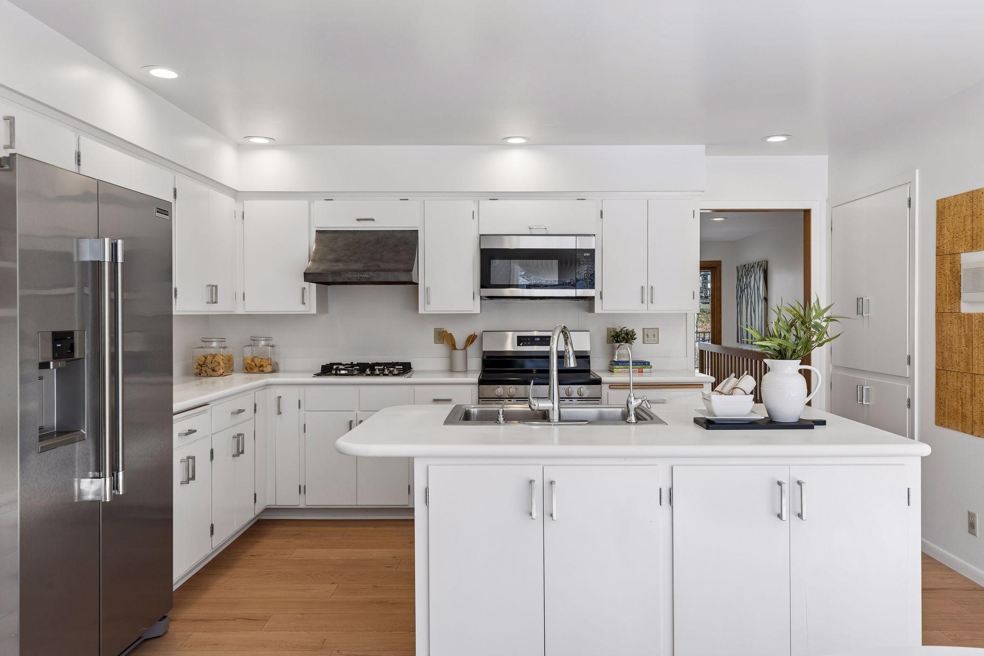7117 Gleason Road Edina, MN 55439 - Photo 12 of 58 Gallery Image 12
