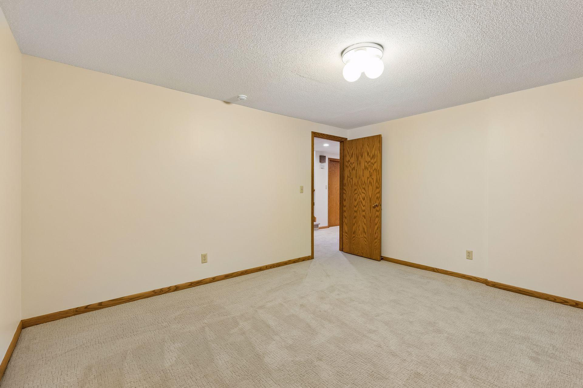 7117 Gleason Road Edina, MN 55439 - Photo 42 of 58 Gallery Image 42