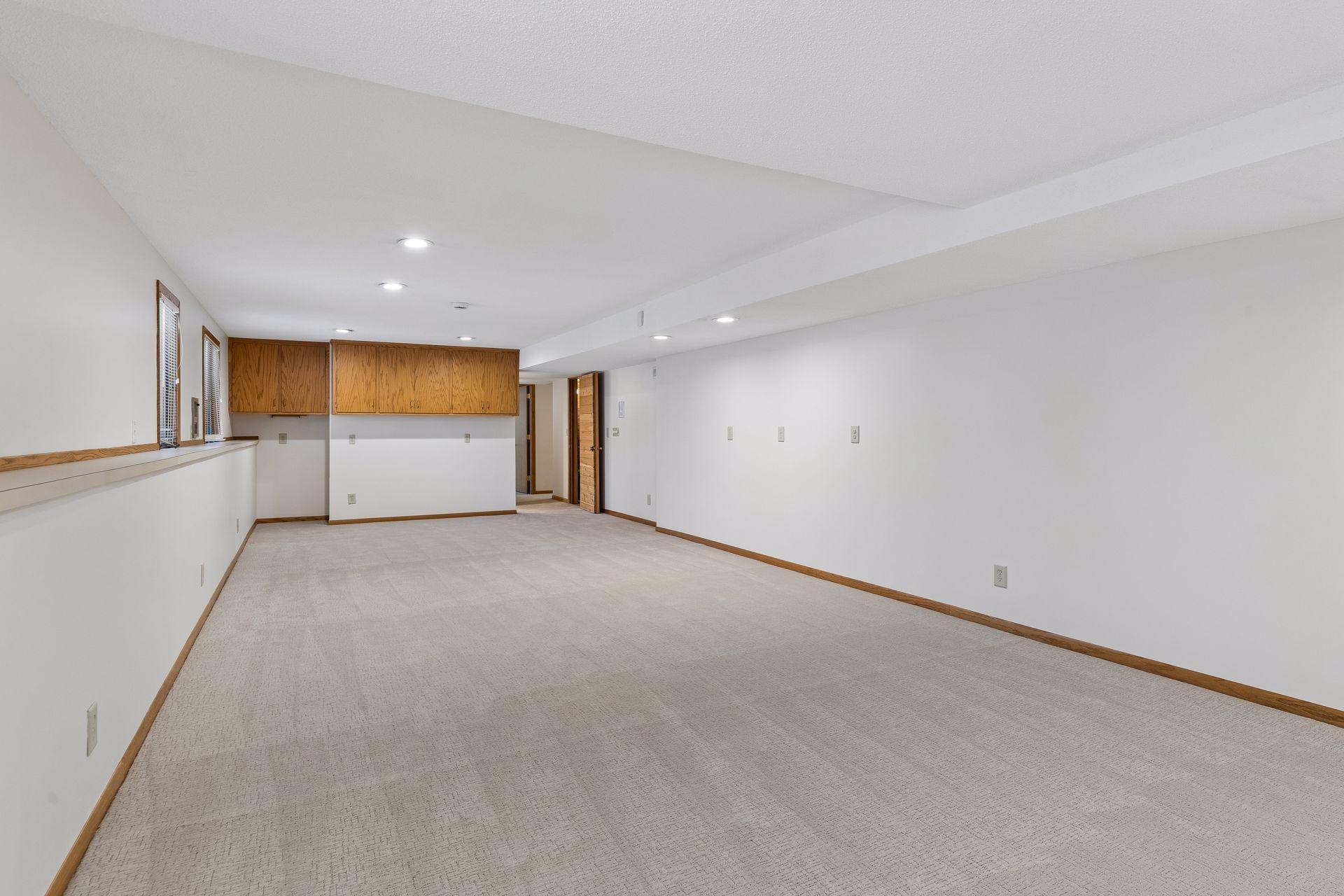 7117 Gleason Road Edina, MN 55439 - Photo 48 of 58 Gallery Image 48
