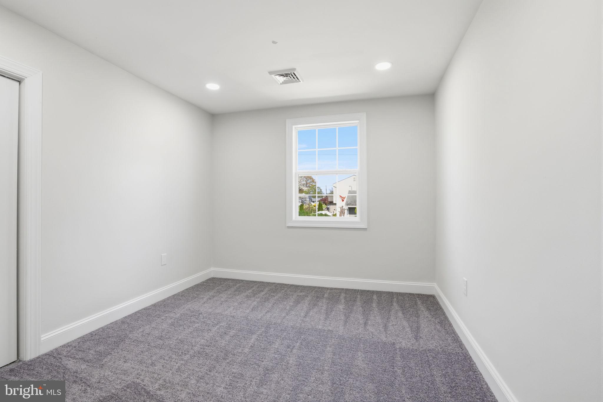 1625 Park Avenue Willow Grove, PA 19090 - Photo 17 of 31