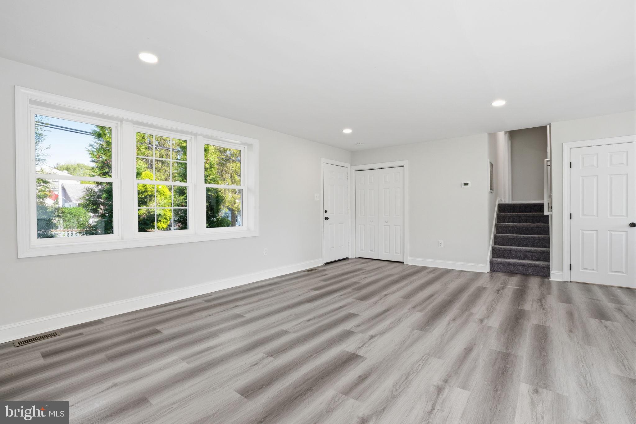 1625 Park Avenue Willow Grove, PA 19090 - Photo 5 of 31