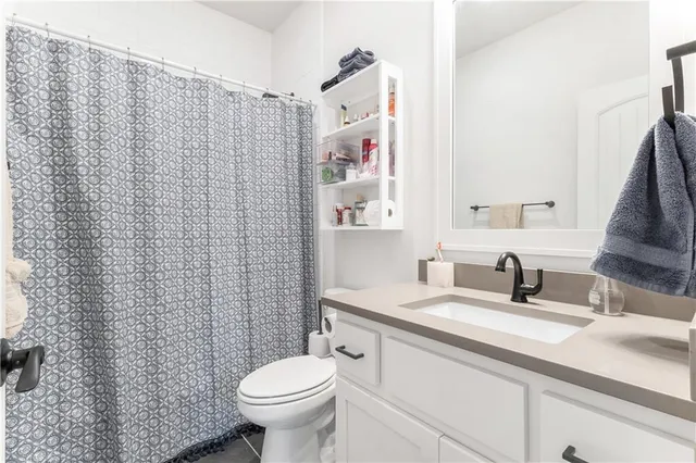 $495,000 | 3116 Southwest Arbor Tree Drive, Lee's Summit, MO 64082