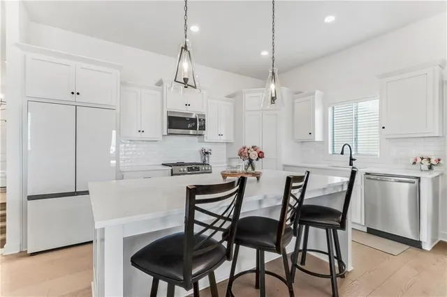 $495,000 | 3116 Southwest Arbor Tree Drive, Lee's Summit, MO 64082