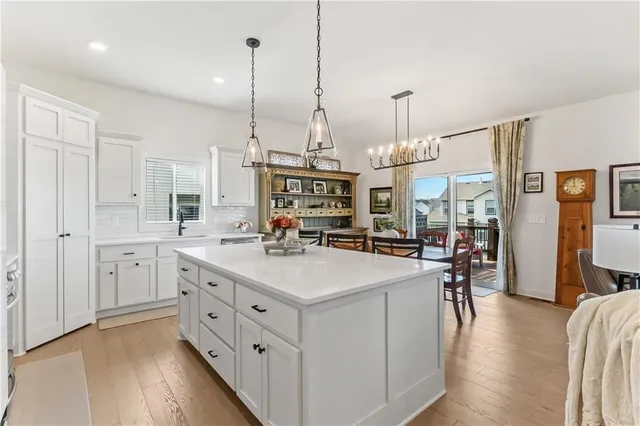 $495,000 | 3116 Southwest Arbor Tree Drive, Lee's Summit, MO 64082