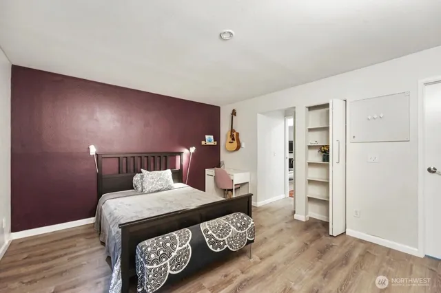 $423,150 | 10424 Northeast 32nd Place, Unit C204, Bellevue, WA 98004