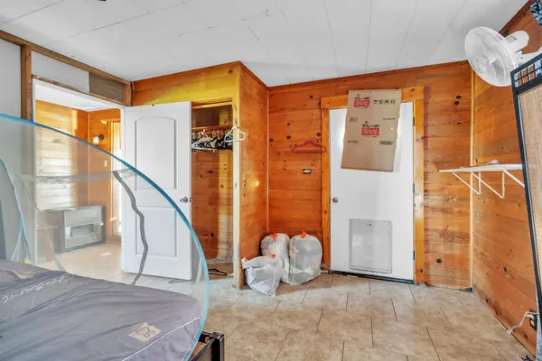 a view of a storage & utility room