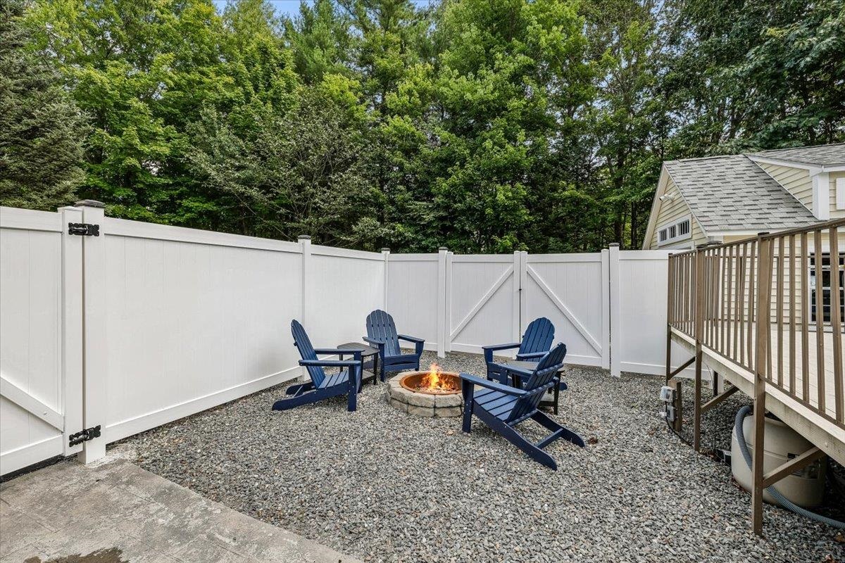 110 Middle Road Deerfield, NH 03037 - Photo 10 of 52 Gallery Image 10