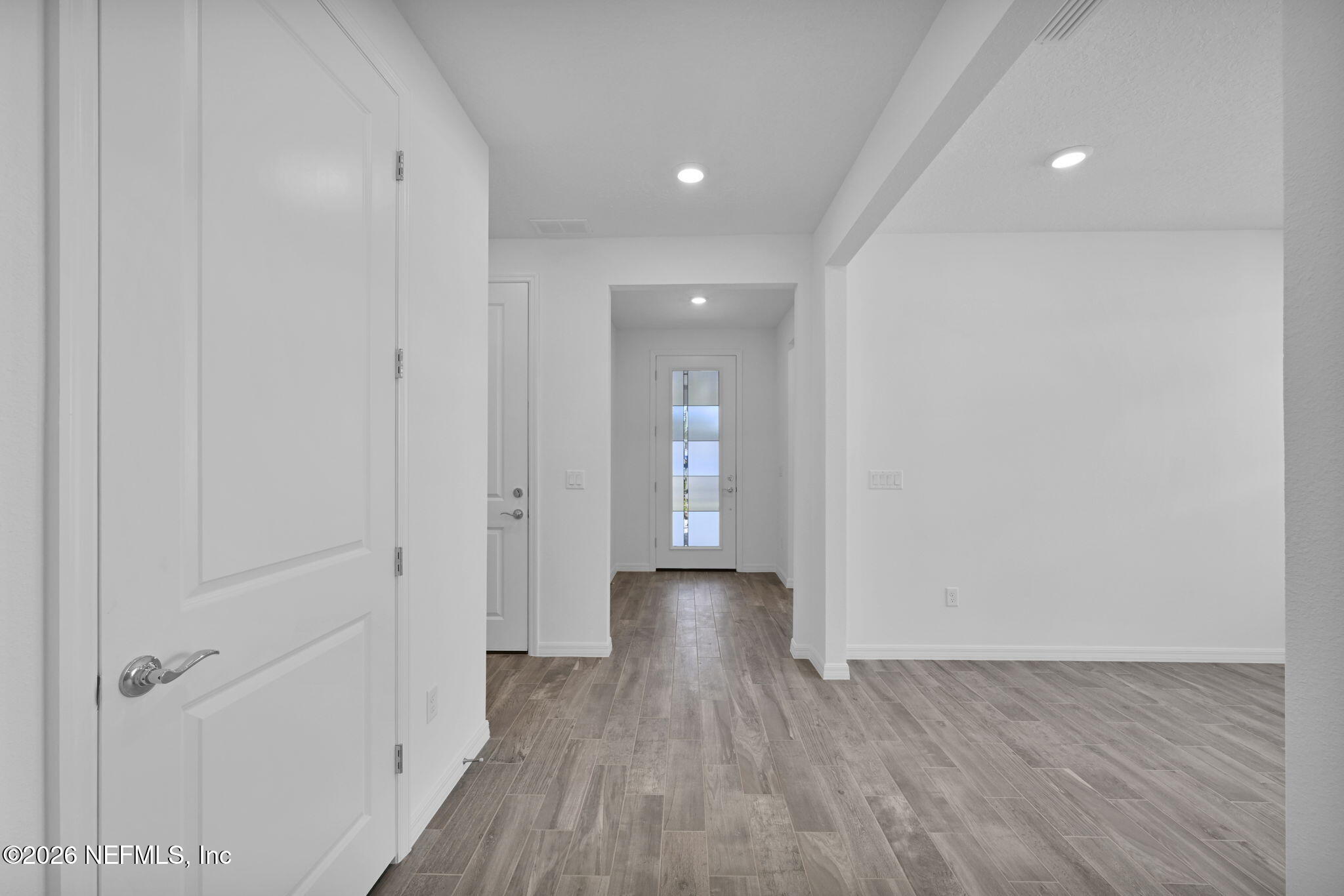 638 Ecliptic Loop Yulee, FL 32097 - Photo 5 of 50 Prosperity Entryway