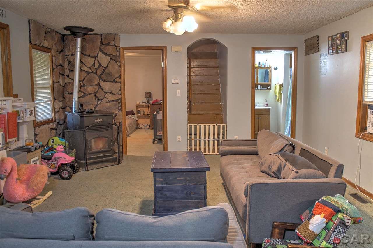 12960 North Adams Road Addison, MI 49220 - Photo 4 of 22 50081609-3.JPG